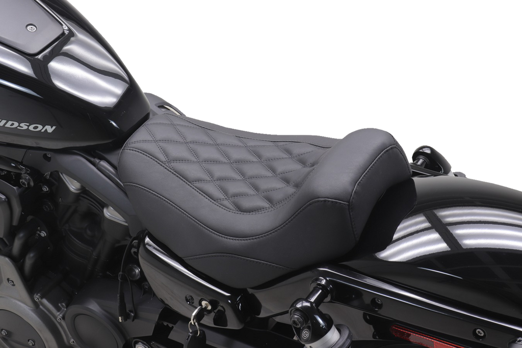 MUSTANG Tripper™ Solo Seat - Double Diamond - Nightster '22-'25 83100 — image 2