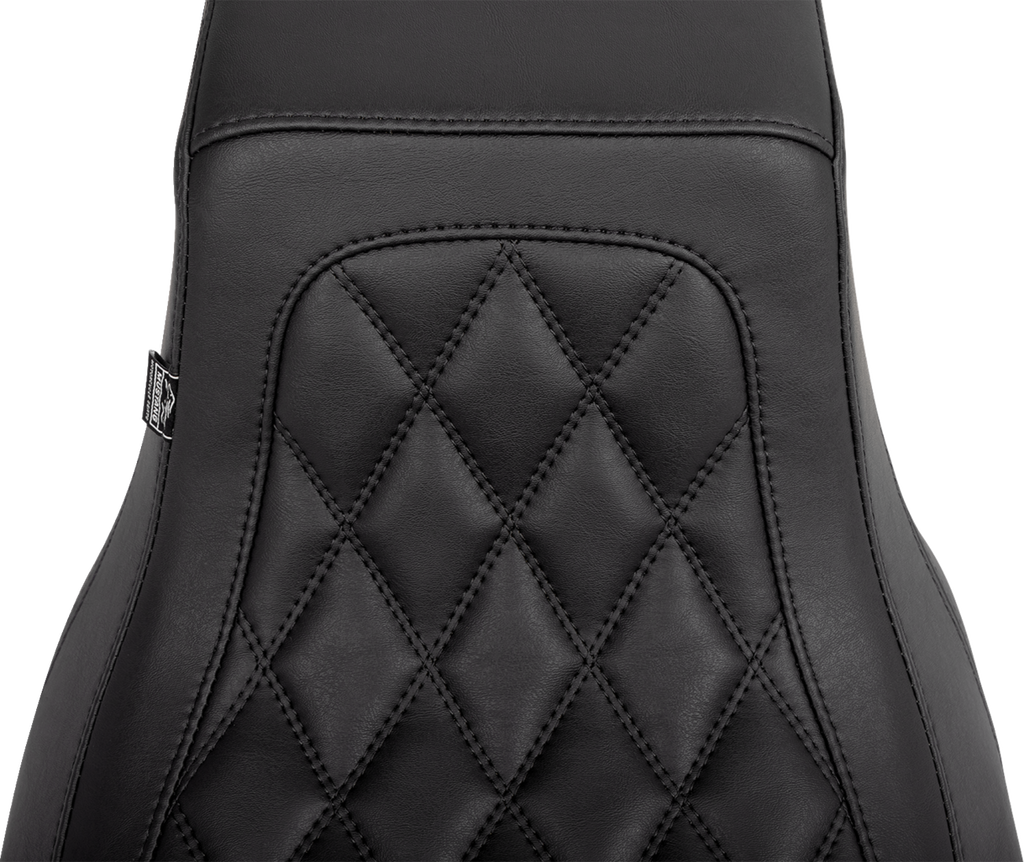 MUSTANG One Piece 2-Up Squareback Seat - Double Diamond - Smooth - FLH/FLT '23-'25 88416 — image 2