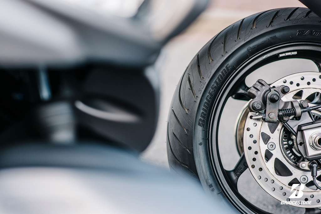 BRIDGESTONE Tire - Battlax SC2 - Rear - 160/60-14 - 65H 8927 — image 3