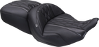 MUSTANG Deluxe One-Piece, 2-Up Seat - Diamond - Black Stitch - FLT/FLH '23-'25 89411 — image 1
