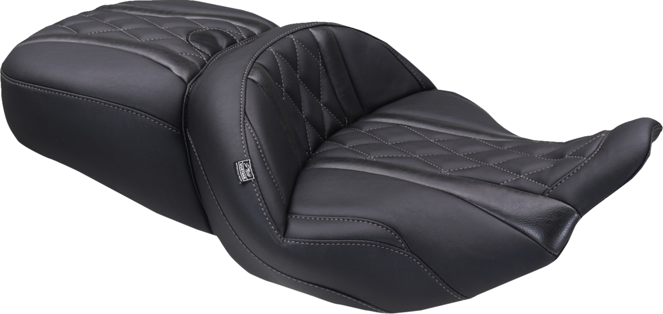 MUSTANG Deluxe One-Piece, 2-Up Seat - Diamond - Gunmetal Stitch - FLT/FLH '23-'25 89411GM — image 1