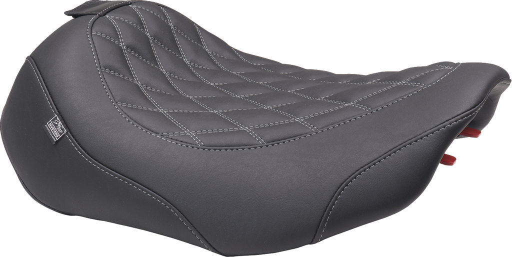 MUSTANG Wide Tripper™ Seat - Solo - Gun Metal Stitching - FLT/FLH '23-'25 89503GM — image 2