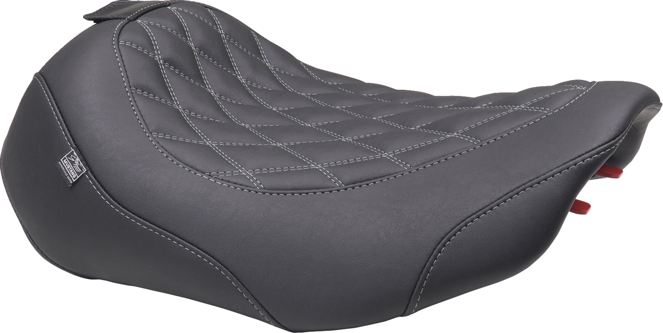 MUSTANG Wide Tripper™ Seat - Solo - Gun Metal Stitching - FLT/FLH '23-'25 89503GM — image 2