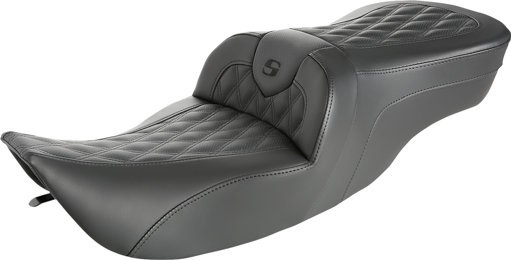 SADDLEMEN Roadsofa™ Seat - Full Lattice Stitch - without Backrest - FLH '97-'07 897-06-182 — image 1