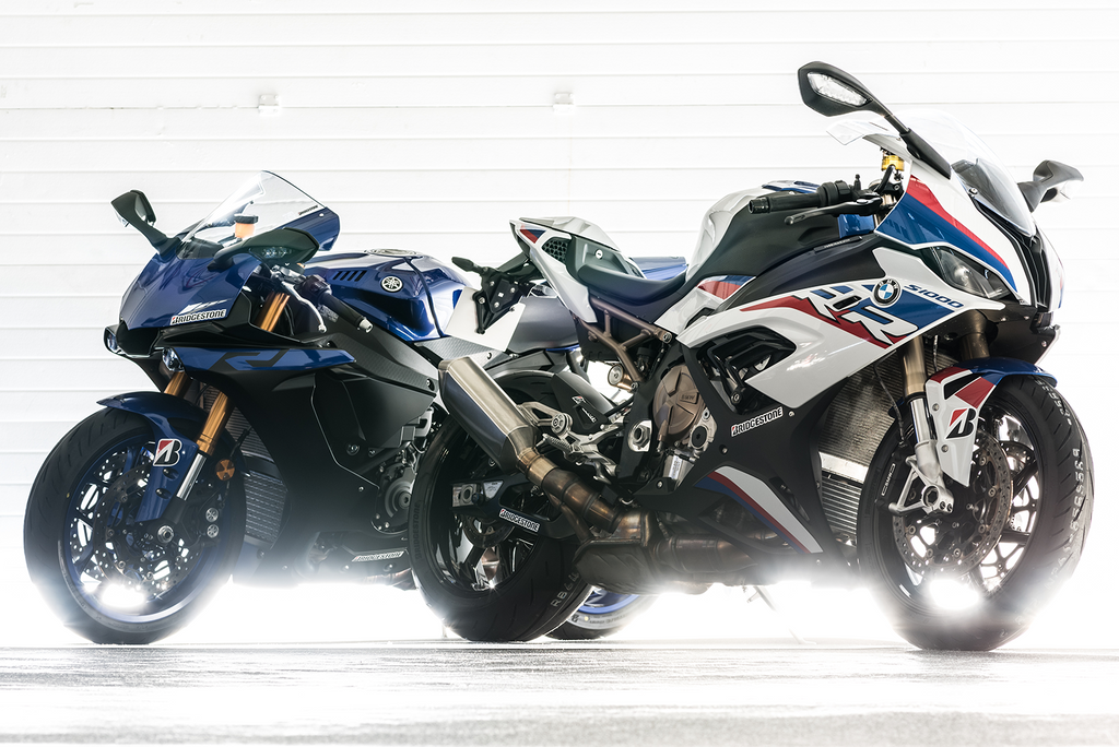 BRIDGESTONE Tire - Battlax S22 Hypersport - Rear - 190/55ZR17 - (75W) 9848 — image 3