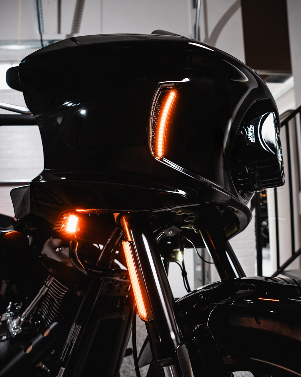 CUSTOM DYNAMICS LED Turn Signals - Front - Gloss Black CD-LRST-FTS-B — image 6