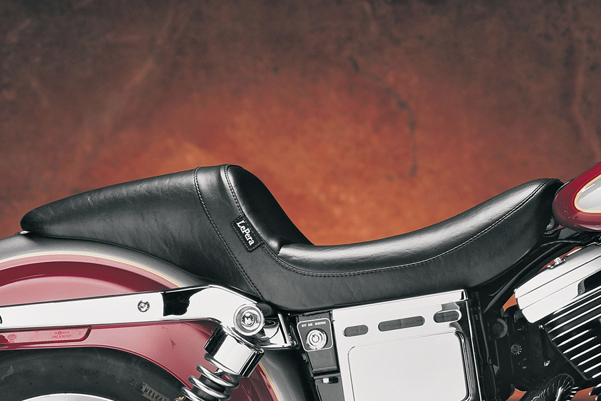 LE PERA Daytona Sport Seat - Smooth - Black - Dyna '06-'17 LK-510 — image 4