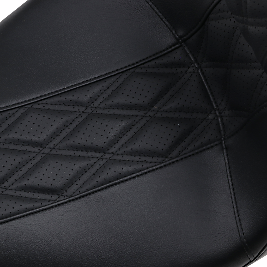 LE PERA Outcast GT Seat - 2-Up - With Backrest - Black Double Diamond - Perforated - FL '08-'22 LK-997BRGT2 — image 2