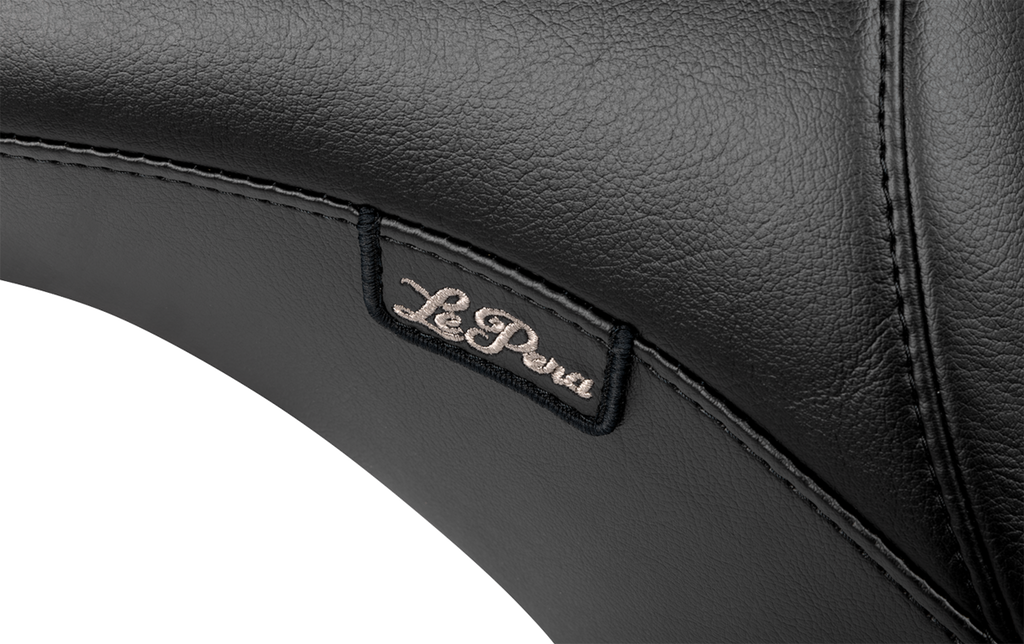 LE PERA Maverick Seat - without Backrest - Hot Rod HR2 - Black - FLH/FLT '23-'25 LV-957HR2 — image 2