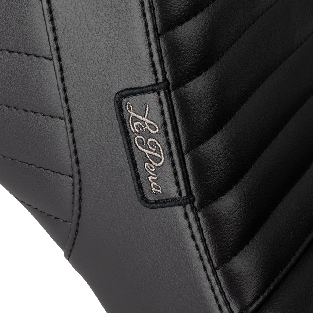 LE PERA Tailwhip Daddy Long Legs Low Rider Seat - Pleated - Black - FL/FX '18-'24 LYR-580DLPT — image 2