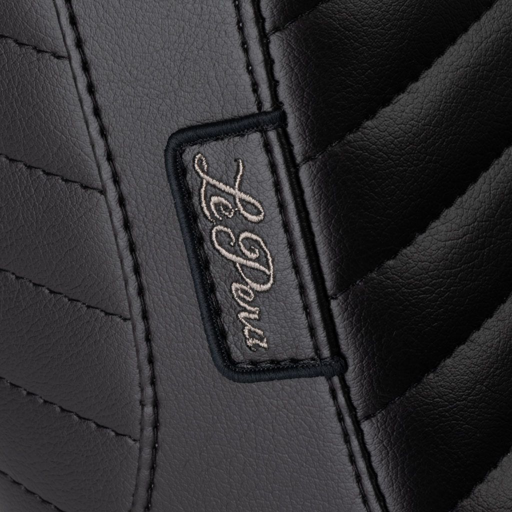 LE PERA Tailwhip Up Front Seat - Pleated - Black - FLSB/FXLR '18-'24 LYRU-580PT — image 2