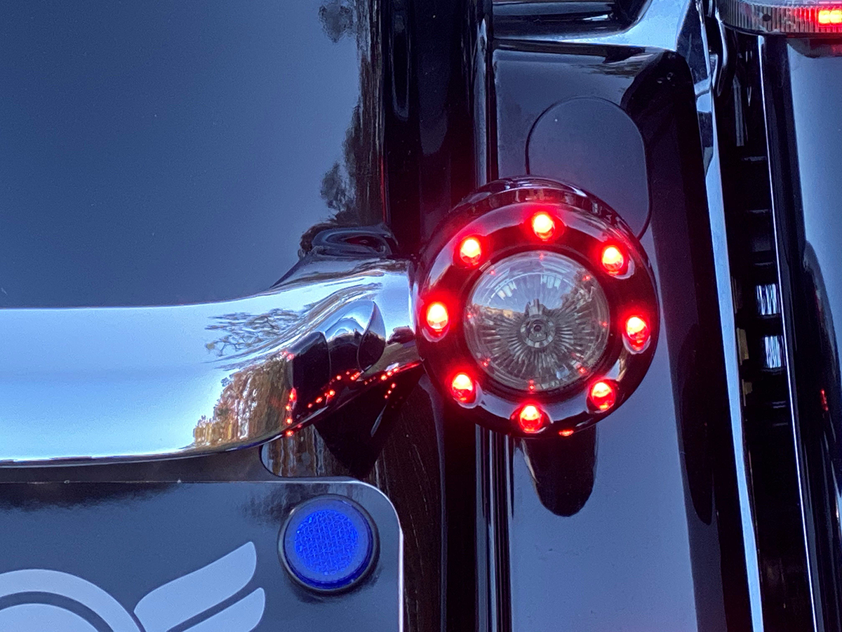 CUSTOM DYNAMICS Bullet Turn Signal 1157 - Black - Red Lens PB-BR-RR-57-BR — image 2