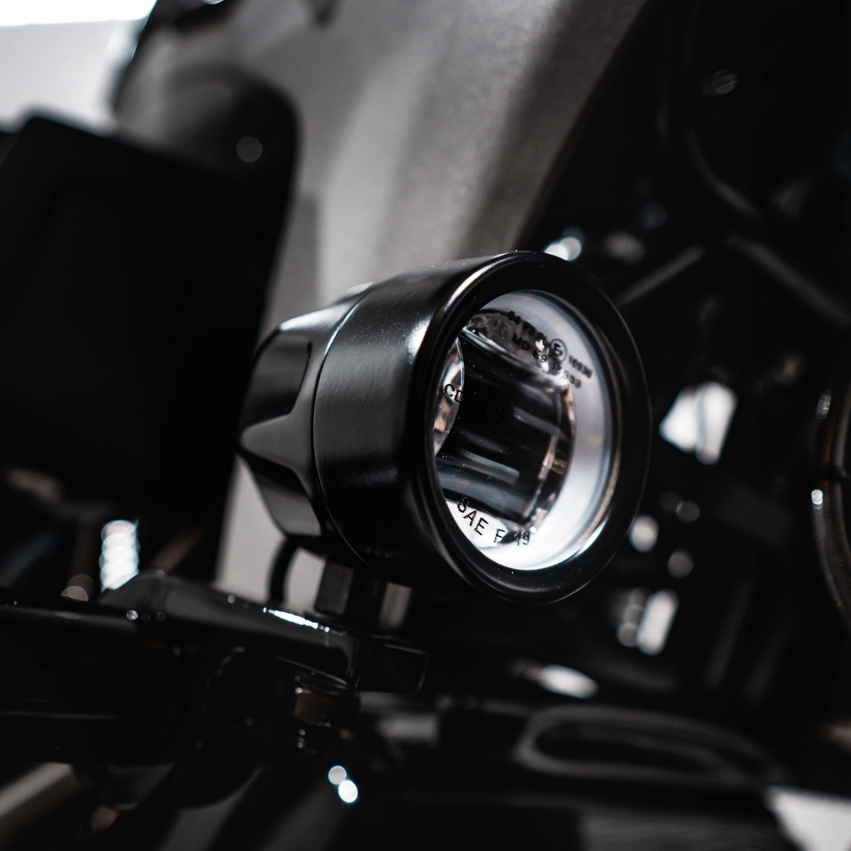 CUSTOM DYNAMICS Fog Light - Black - Clear Lens PB-FOG-HD-B — image 2