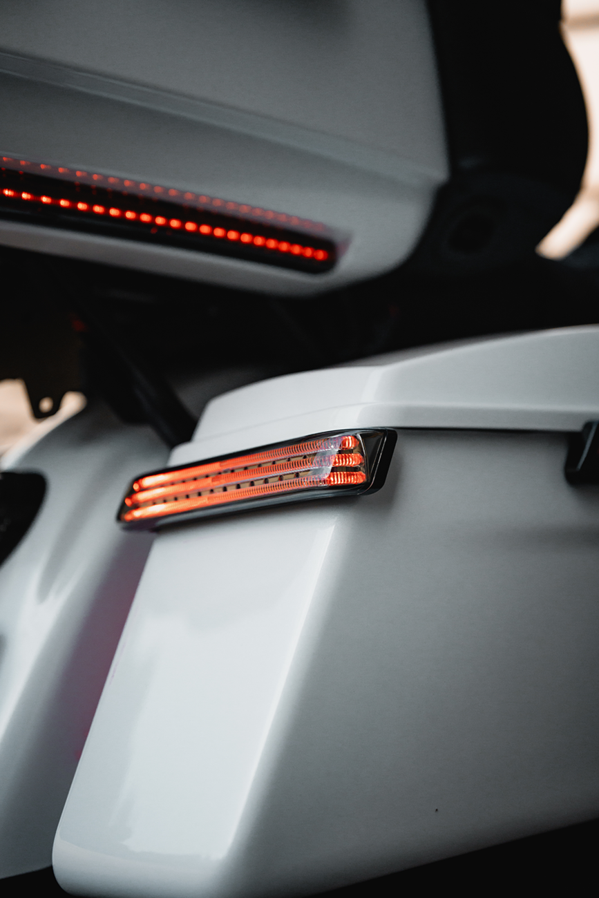 CUSTOM DYNAMICS Saddlebag Lights - BCM - Black/Red PB-SB-BCM-BR — image 7