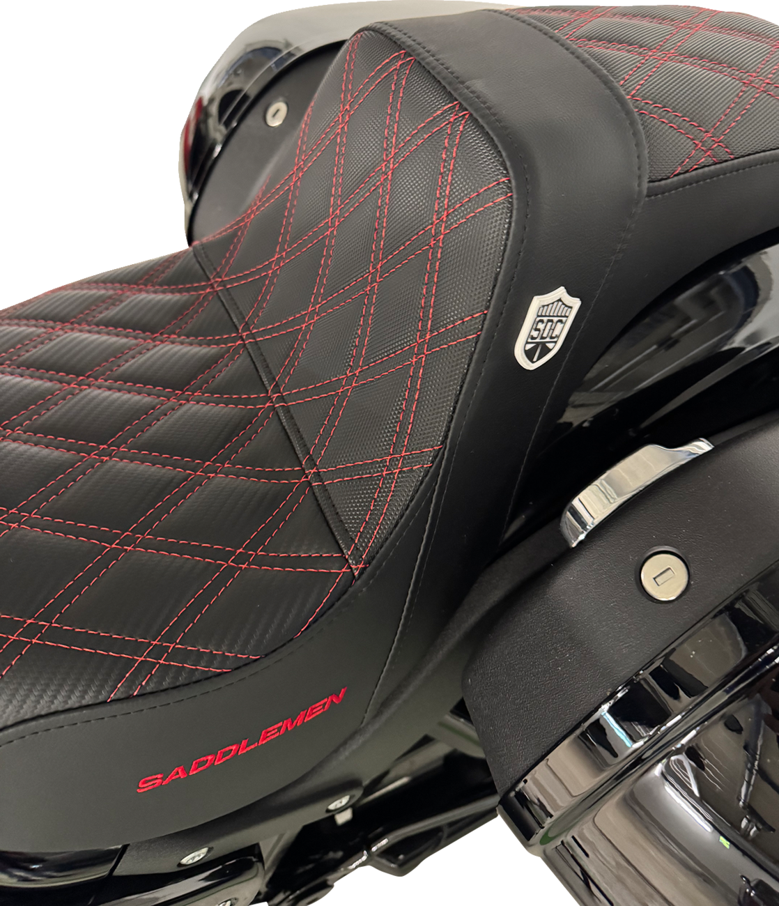 SADDLEMEN Pro Series SDC Performance Seat - w/o Backrest - Red Stitch - FL/FX '18-'20 SC81829RED — image 2