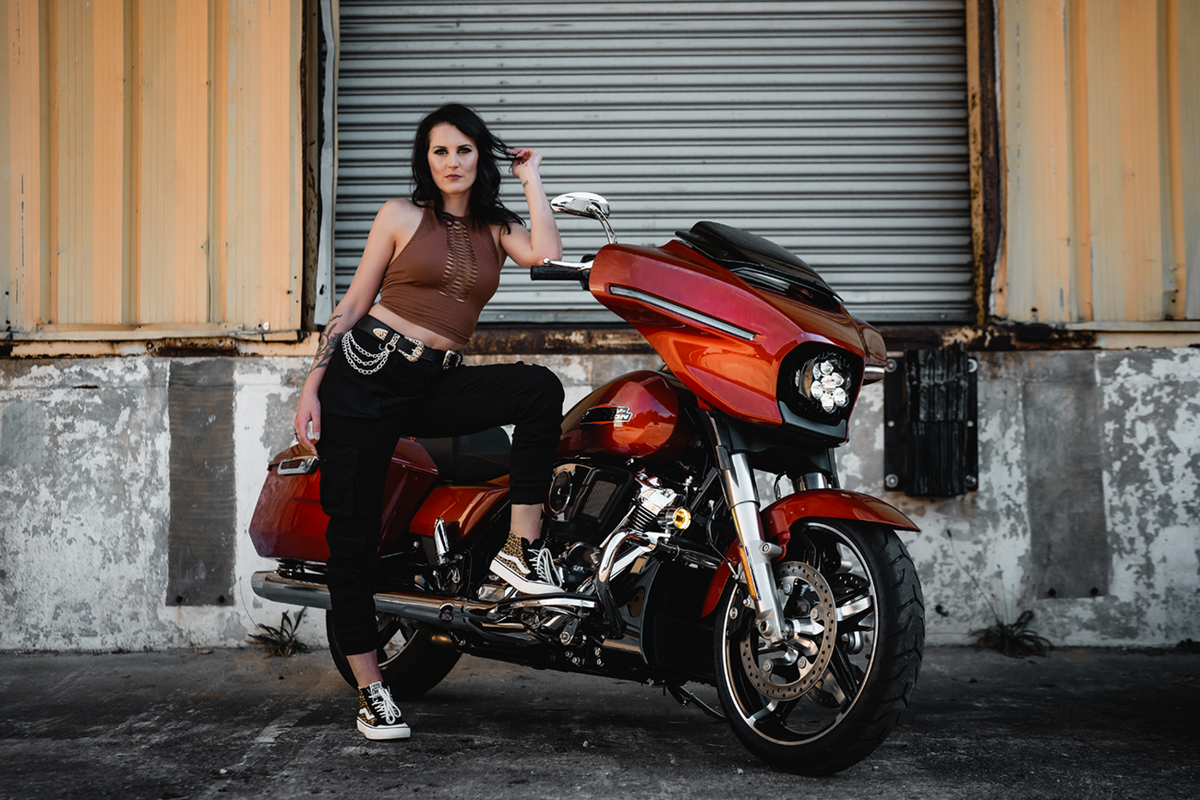 CUSTOM DYNAMICS LED Headlight - Shark Demon® - FLHX/FLHL SD2-23BAT-W — image 10