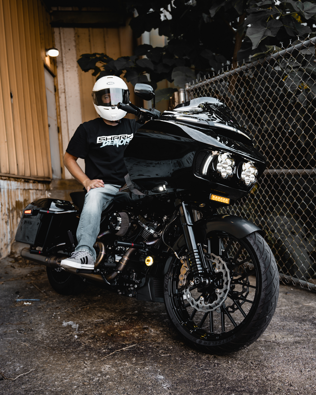 CUSTOM DYNAMICS Shark Demon® 2 Headlight - Road Glide SD2-RG-WW — image 15