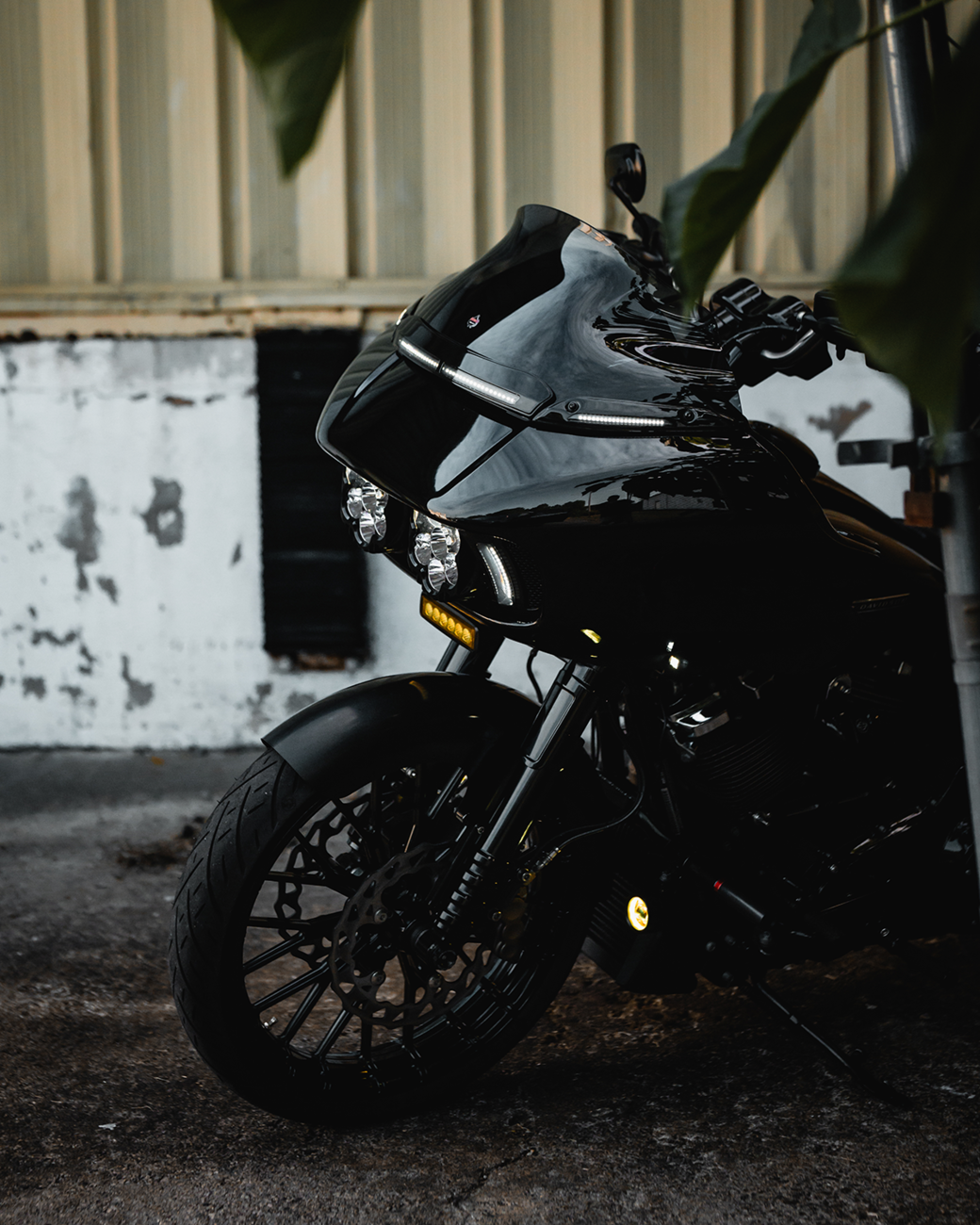 CUSTOM DYNAMICS Shark Demon® 2 Headlight - Road Glide SD2-RG-WW — image 18