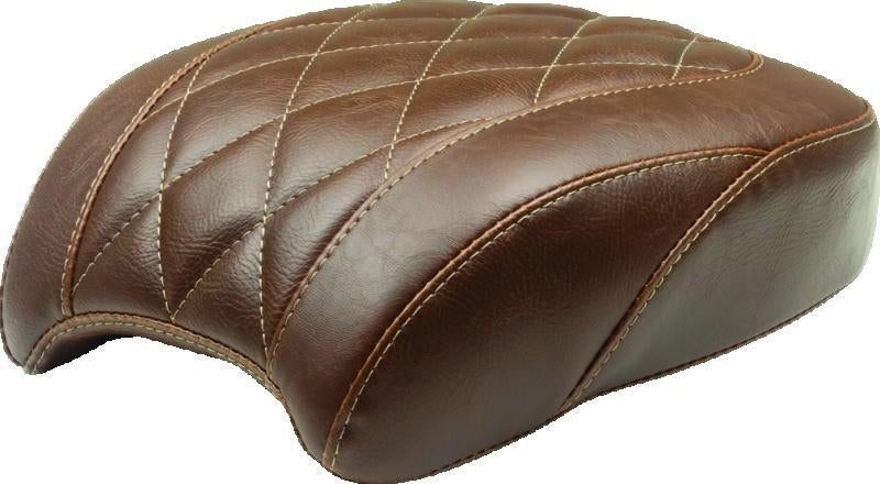 Mustang Wide Tripper Passenger Seat for Harley-Davidson Street Bob and Softail Standard Models – Distressed Brown Diamond – 83033 - supplier image 2