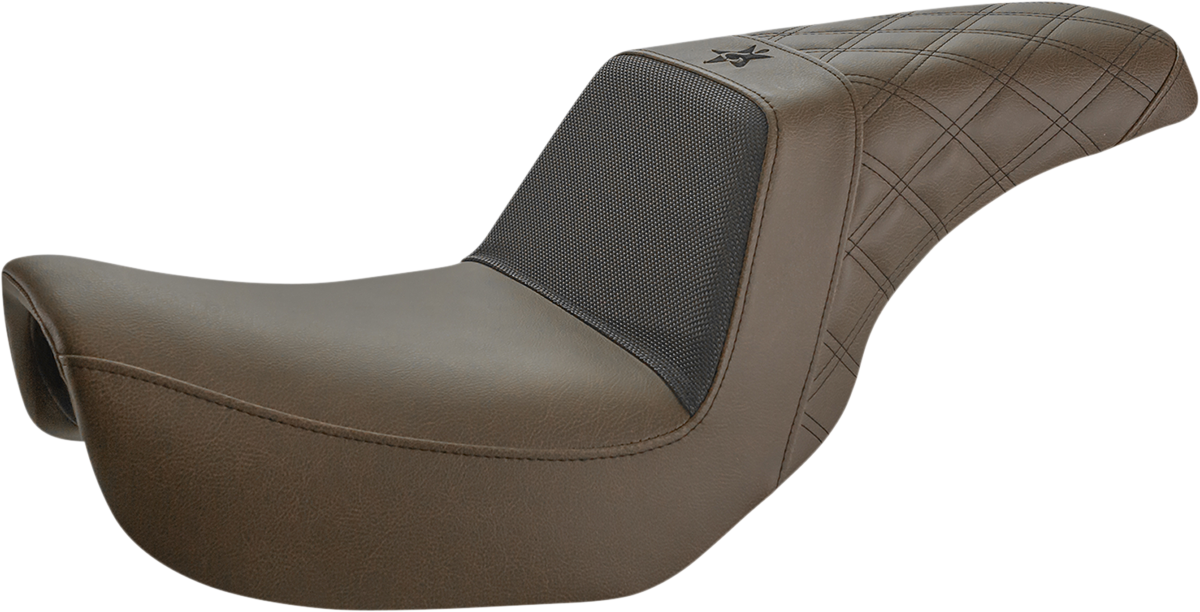 SADDLEMEN Unknown Industries Seat - Front Carbon Fiber/Black Gripper Lumbar/Rear Lattice Stitch - Dyna UN06-04-173BR — image 1